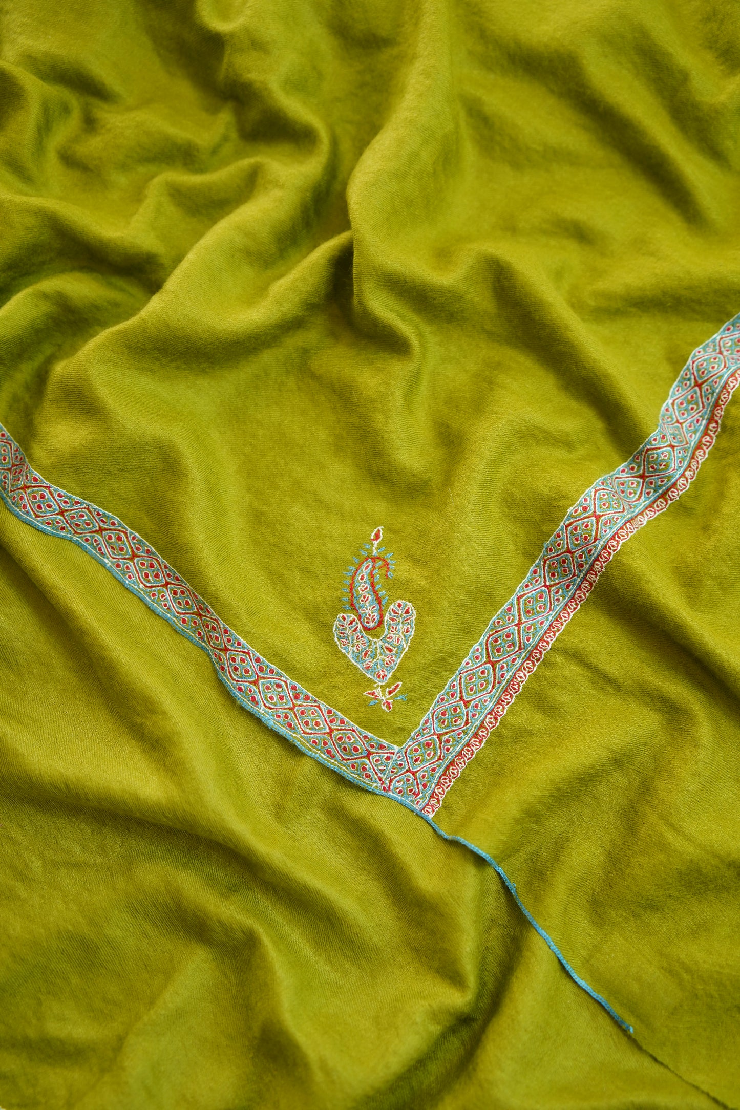 lime kelly green GI embroidery pashmina shawl 0154