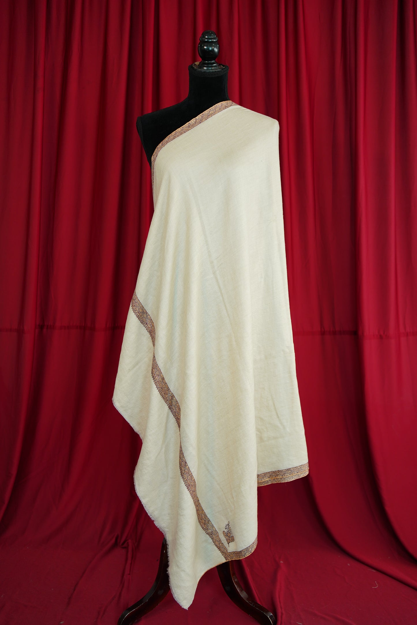 off-white GI embroidery pashmina shawl 0155