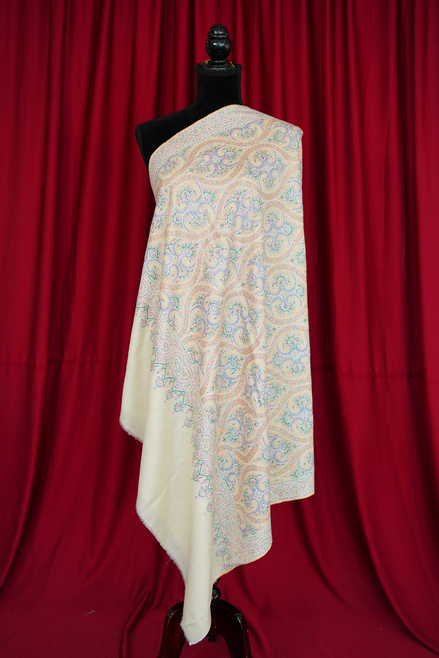creamy white GI jamma embroidery pashmina shawl 0169