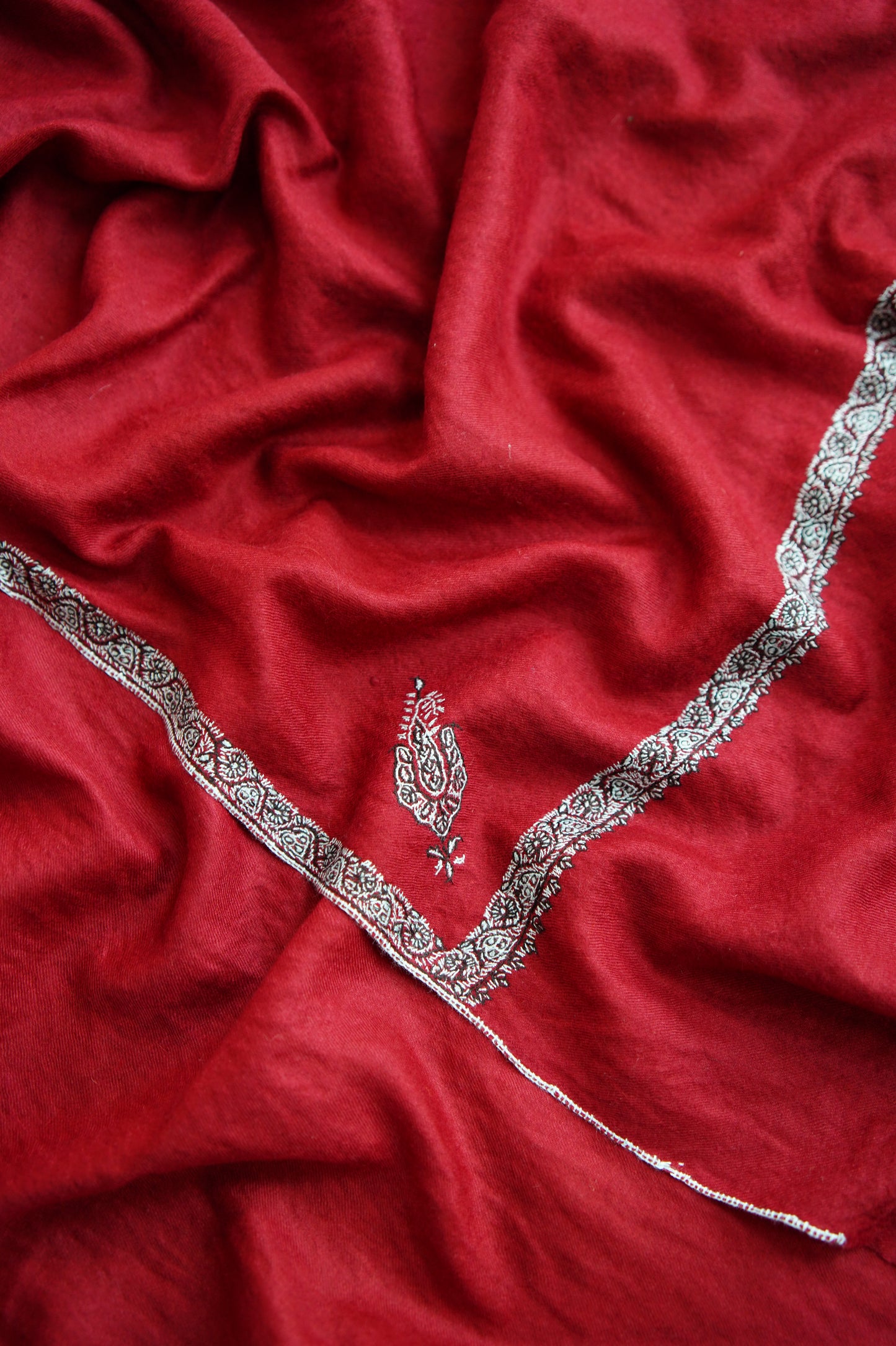 crimson red GI embroidery pashmina stole 0175
