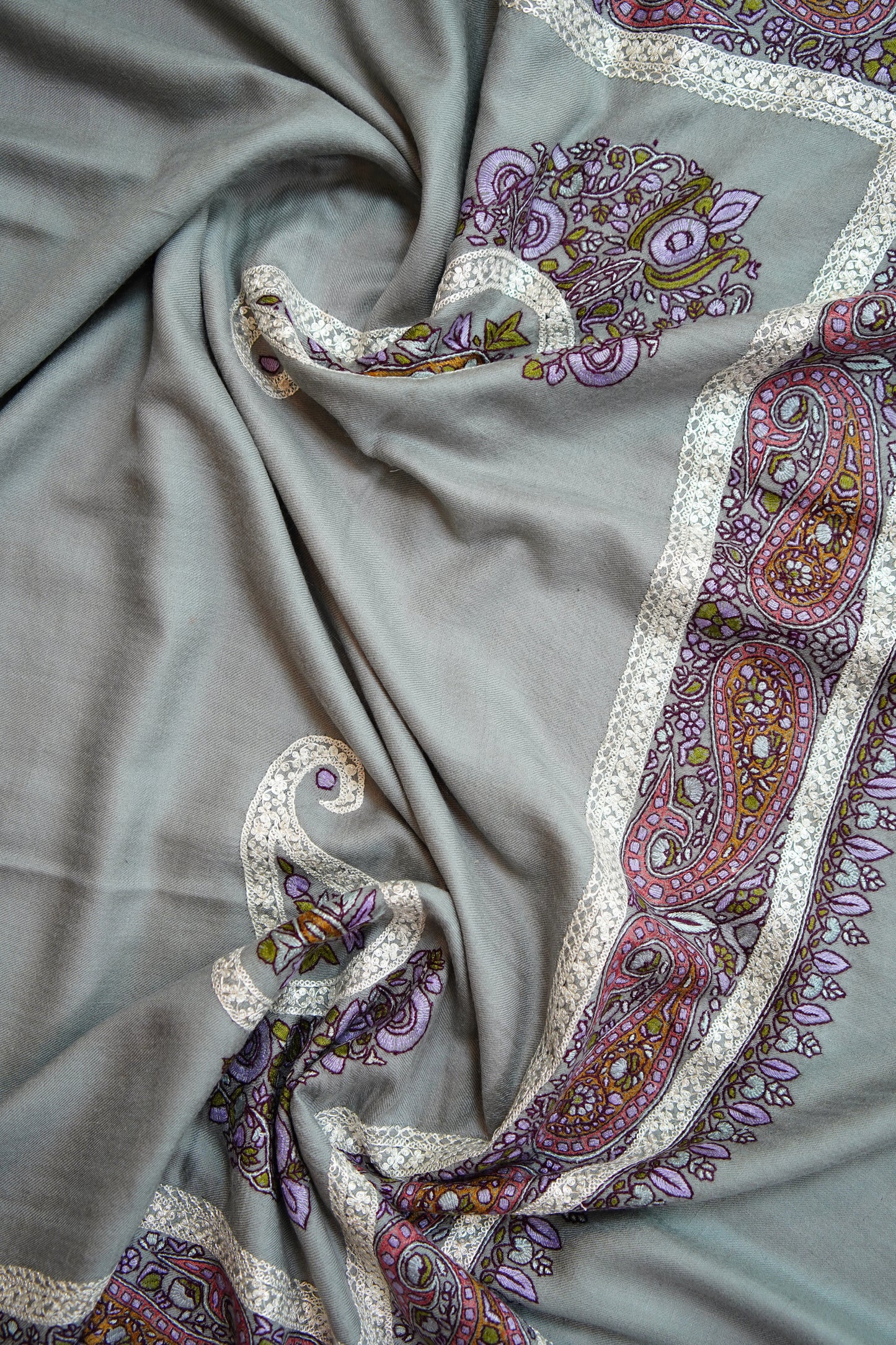 laurel GI embroidery pashmina shawl 0200