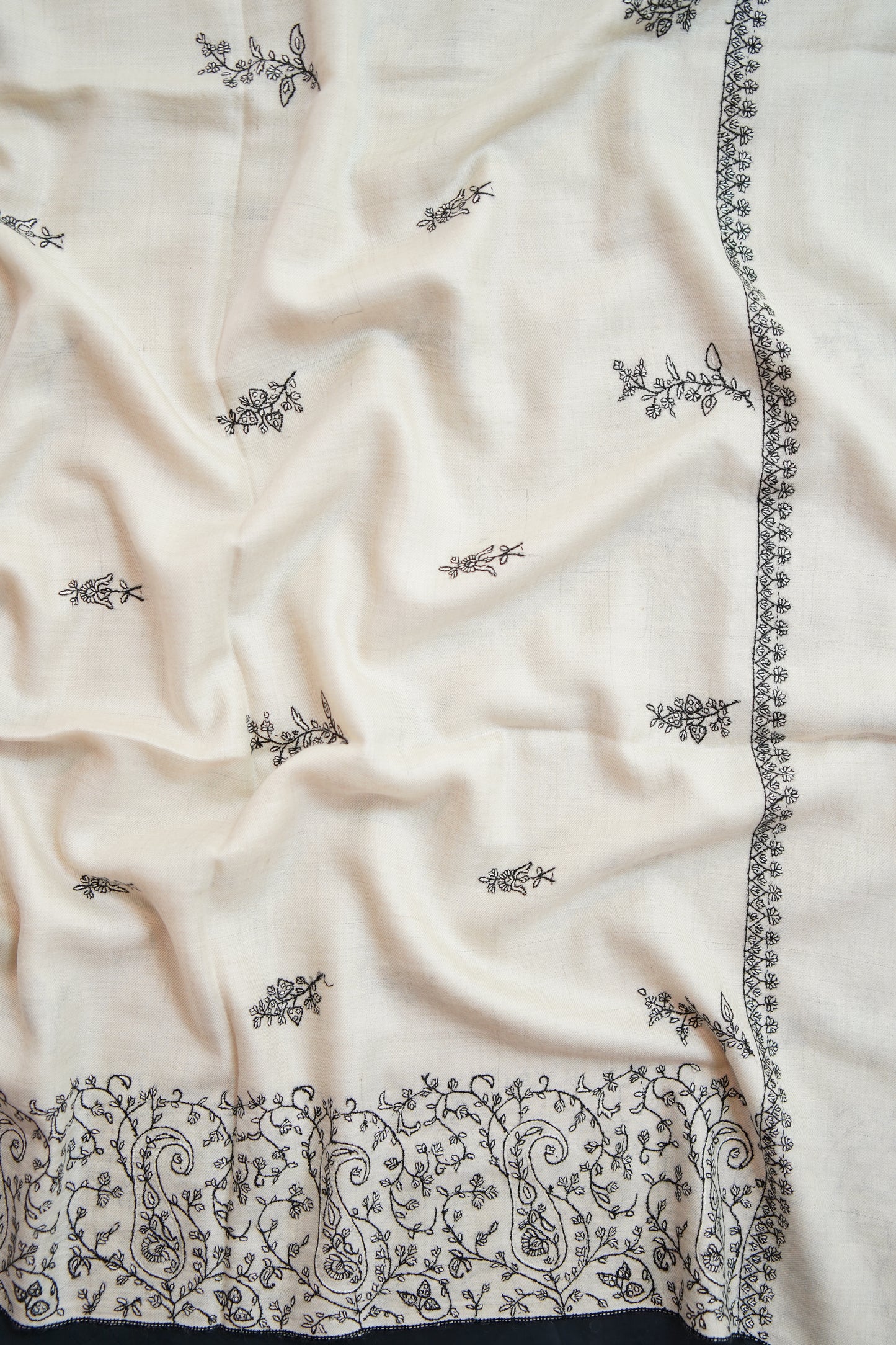 pure white GI butis embroidery pashmina shawl 0207