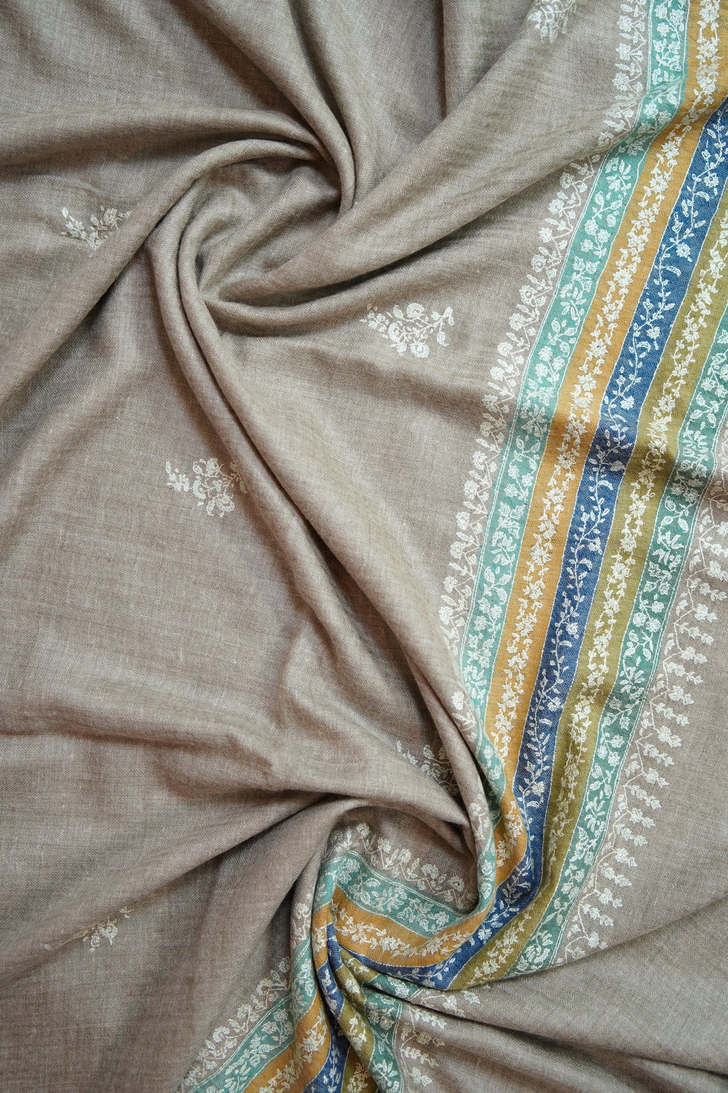 natural GI butis embroidery pashmina shawl 0212