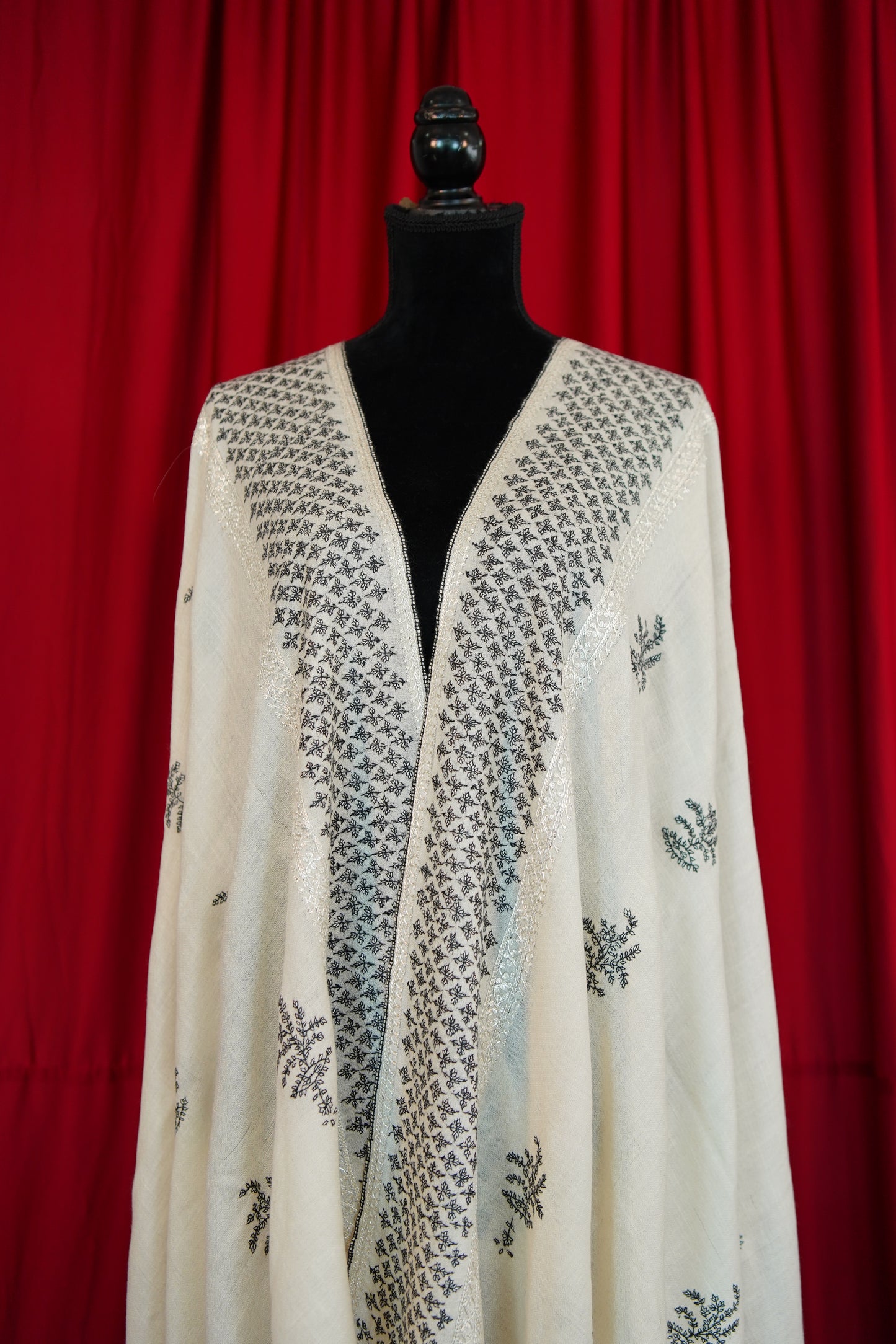 pure white GI embroidery pashmina shawl 0213