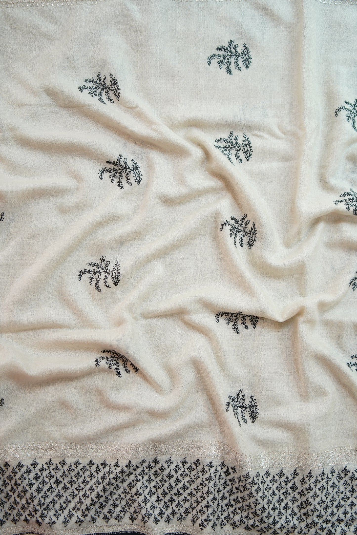 pure white GI embroidery pashmina shawl 0213