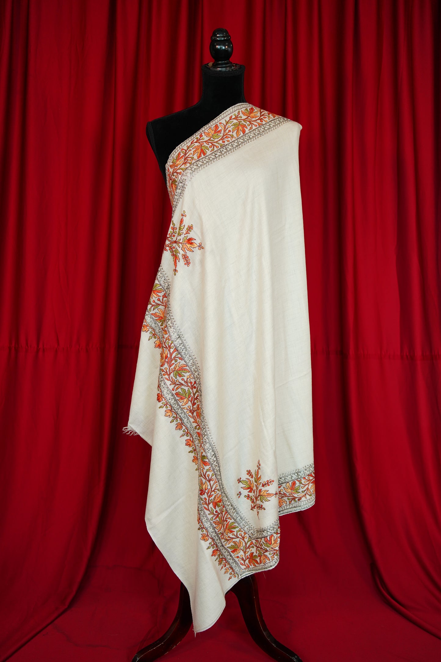 creamy white GI embroidery pashmina shawl 0215