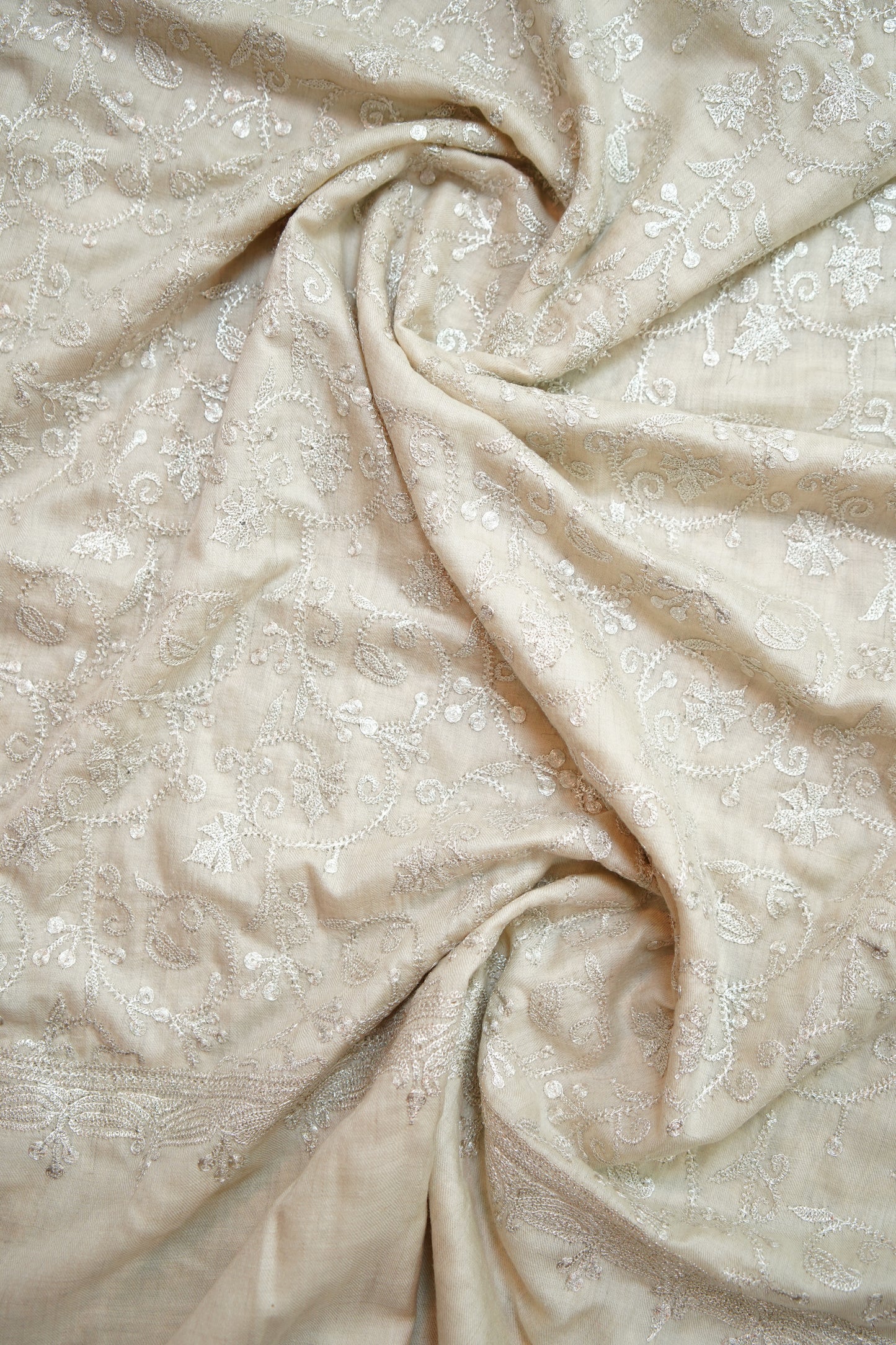 creamy white GI tilla jaali embroidery pashmina shawl 0216
