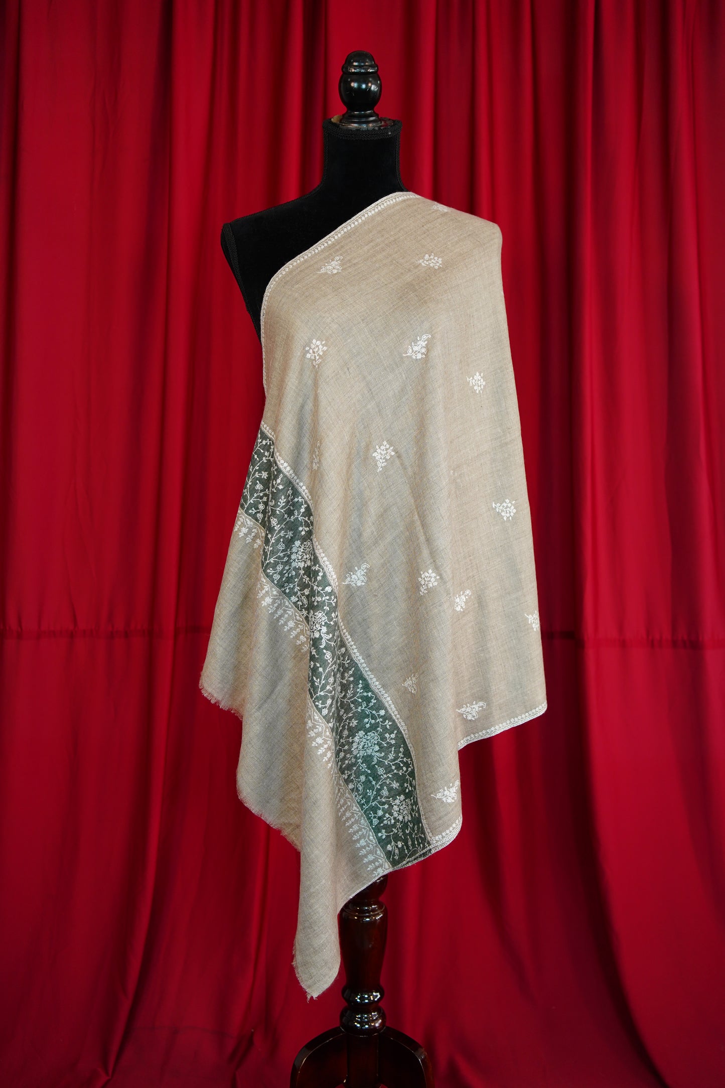 natural GI butis embroidery pashmina stole 0239