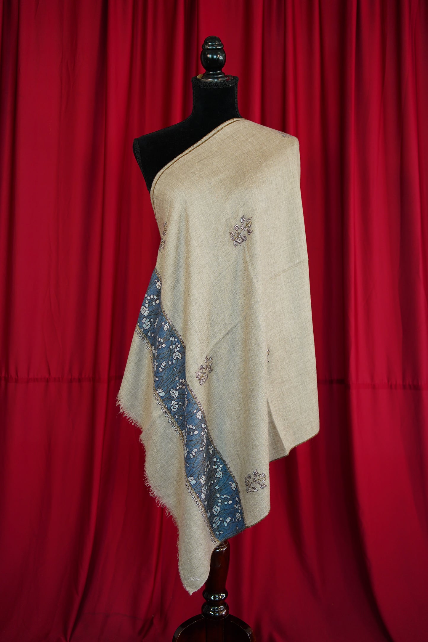 natural GI embroidery pashmina stole 0240