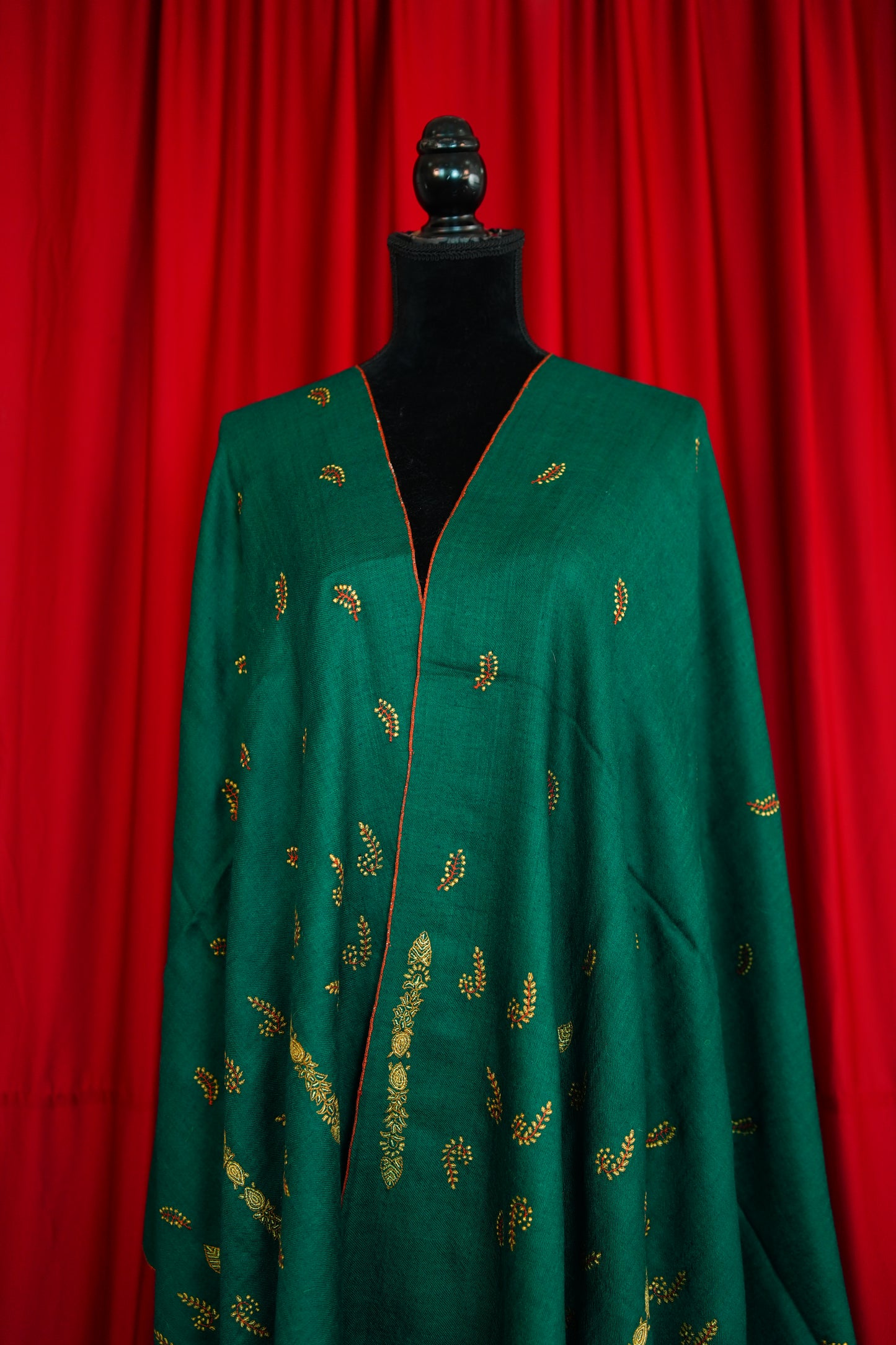 green GI butis embroidery pashmina stole 0241