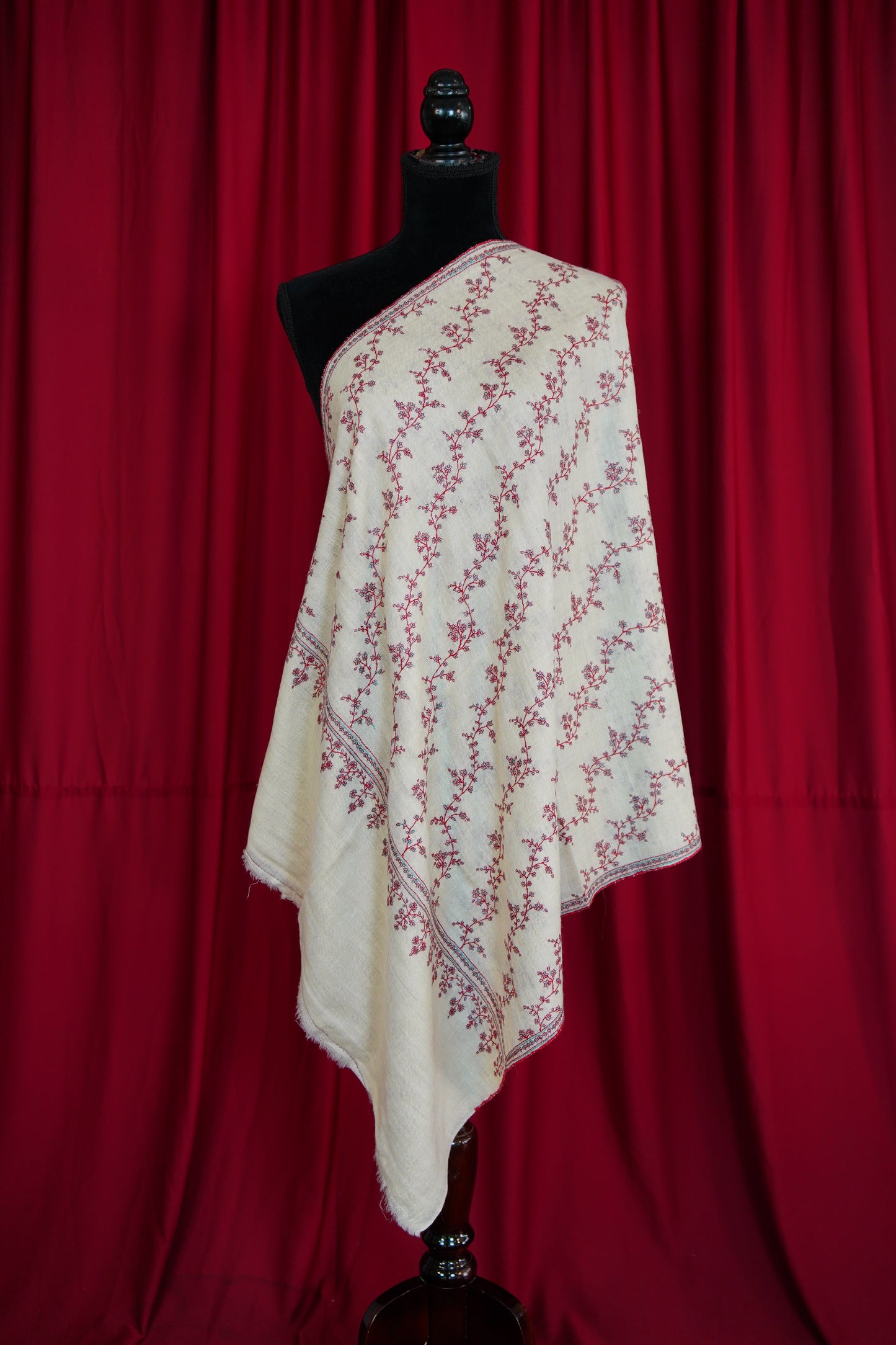 white GI jaali embroidery pashmina stole 0242