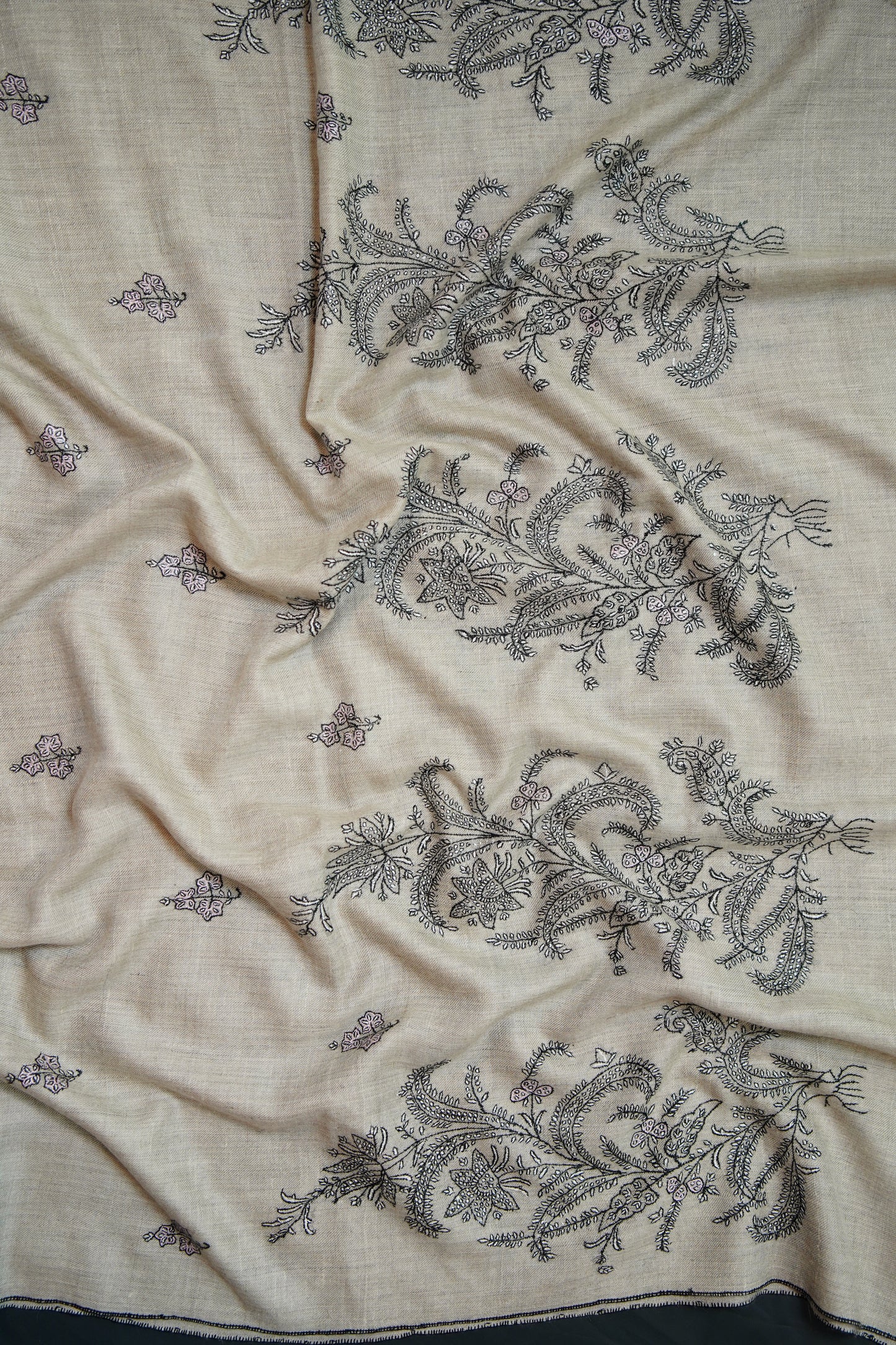 natural GI butis embroidery pashmina shawl 0245