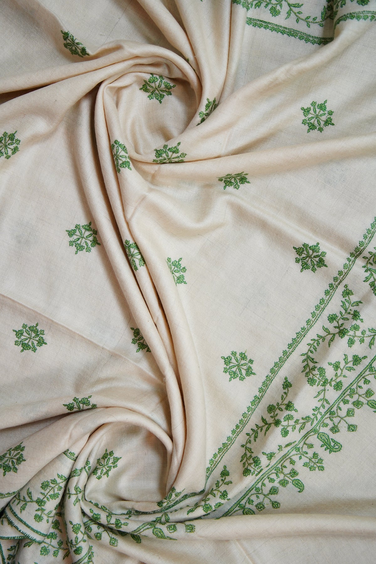 creamy pure white GI butis embroidery pashmina shawl 0282