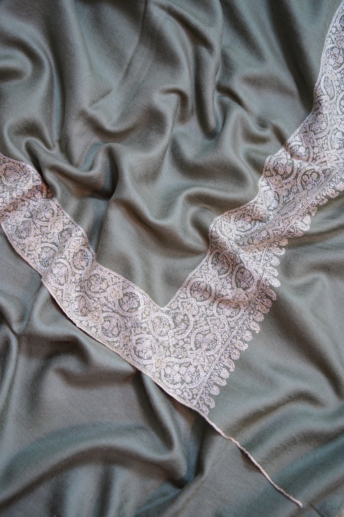 pigeon blue GI embroidery pashmina shawl 0283