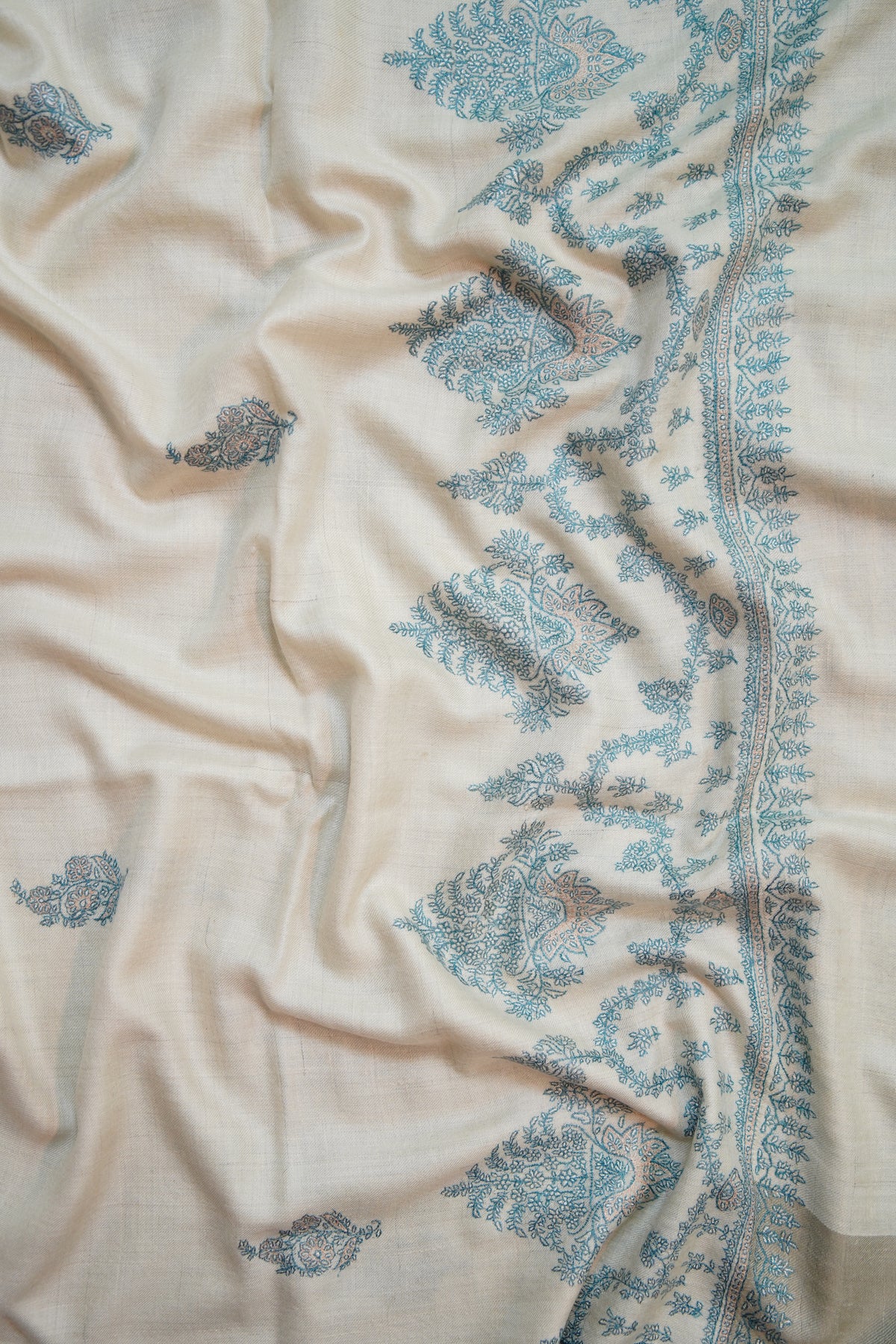 pure white GI butis embroidery pashmina shawl 0284