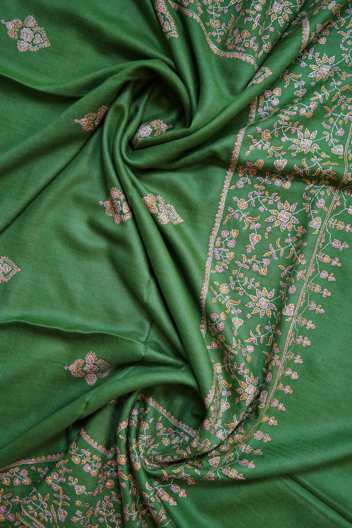 green GI butis embroidery pashmina shawl 0285