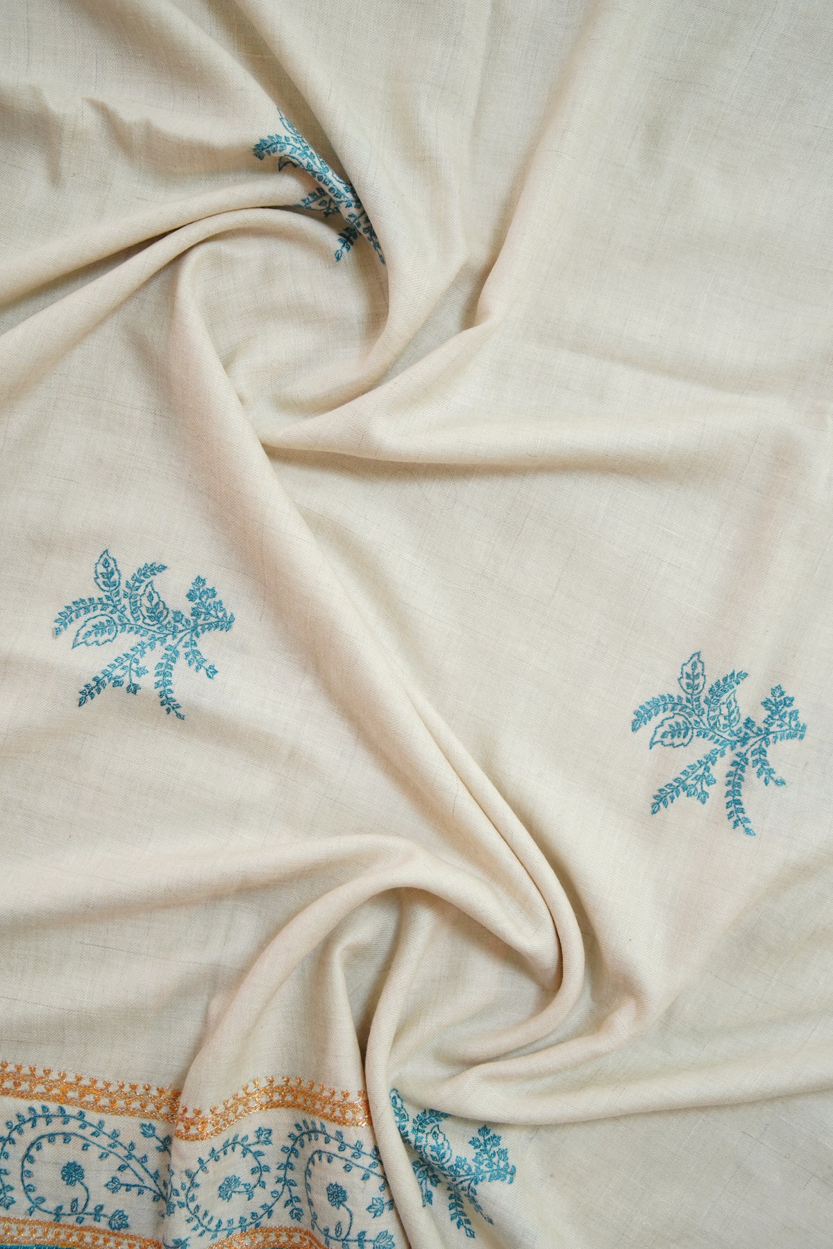 pure white GI butis embroidery pashmina shawl 0300