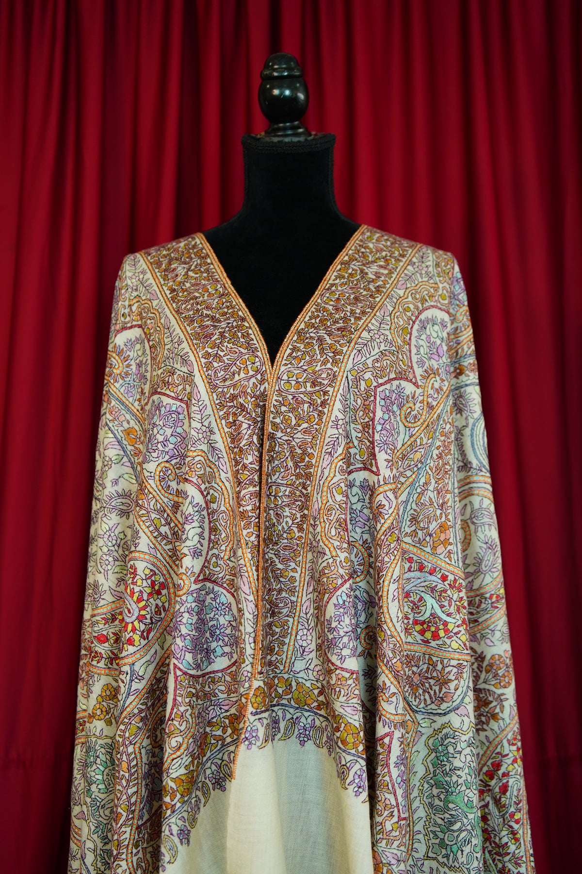 White base GI jamma embroidery pashmina shawl 0316
