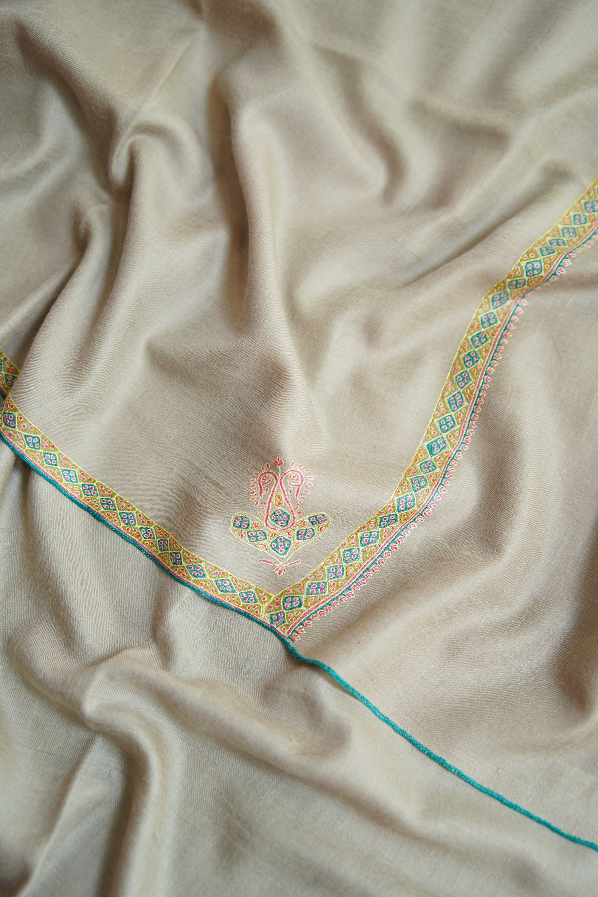 beige GI embroidery pashmina shawl 0319