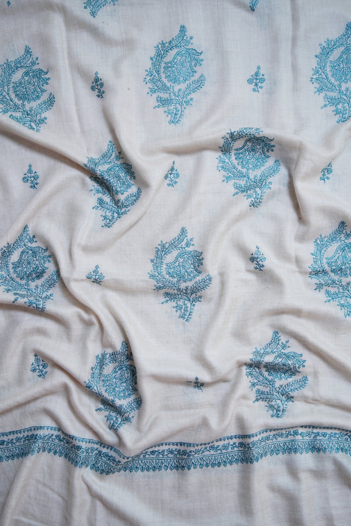 white GI butis embroidery pashmina shawl 0325