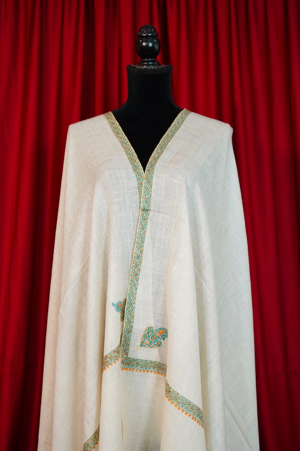 pure white GI embroidery pashmina shawl 0329