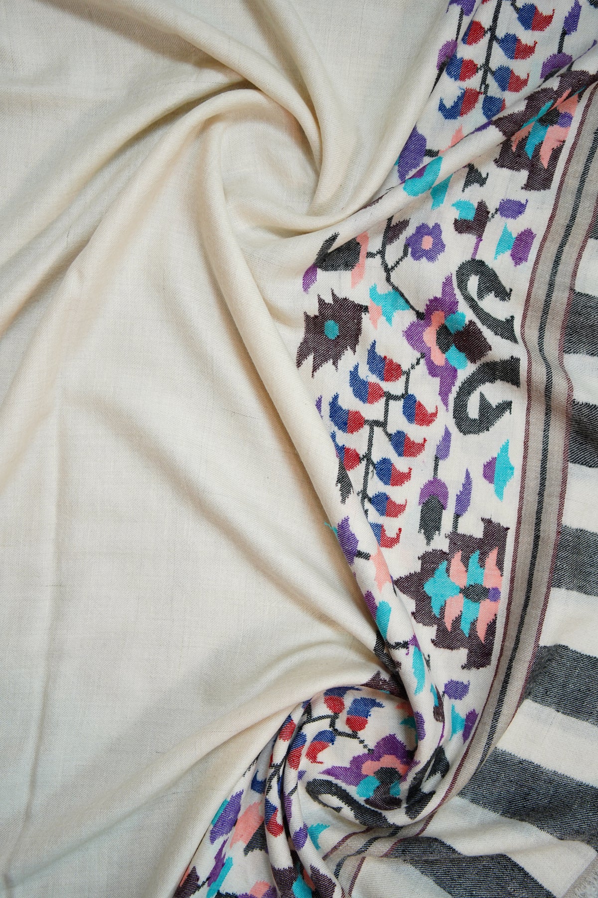 pure white GI kani paldaar pashmina shawl 0343