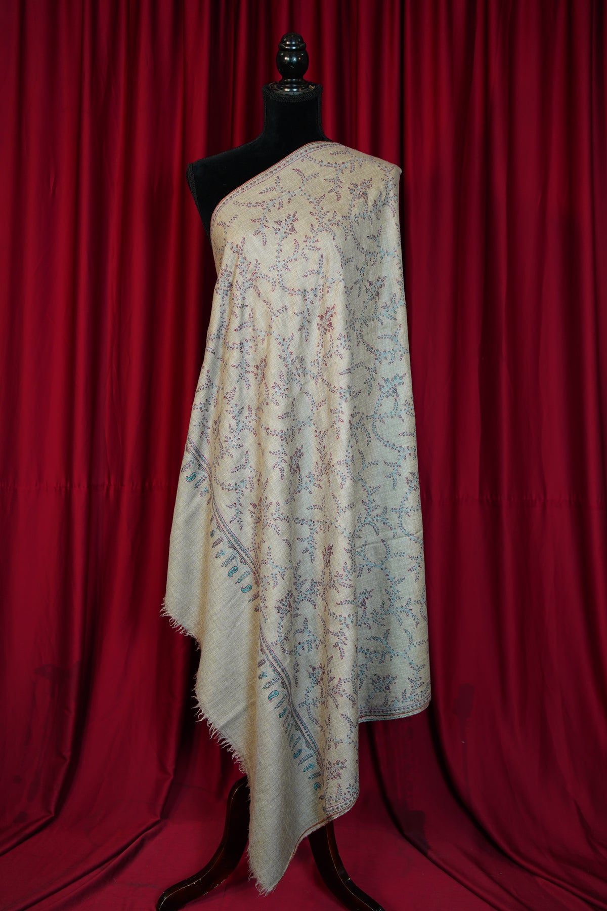 natural GI jaali embroidery pashmina shawl 0344