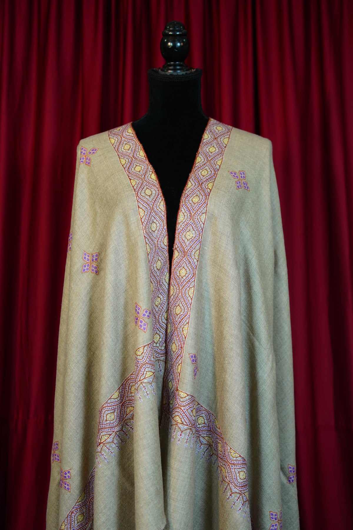 natural GI butis embroidery pashmina shawl 0345