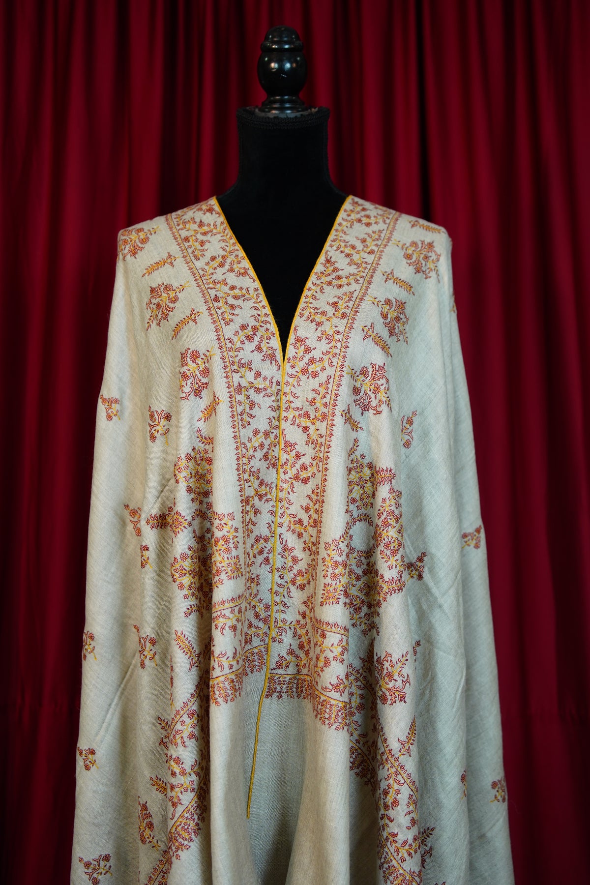 natural GI butis embroidery pashmina shawl 0347