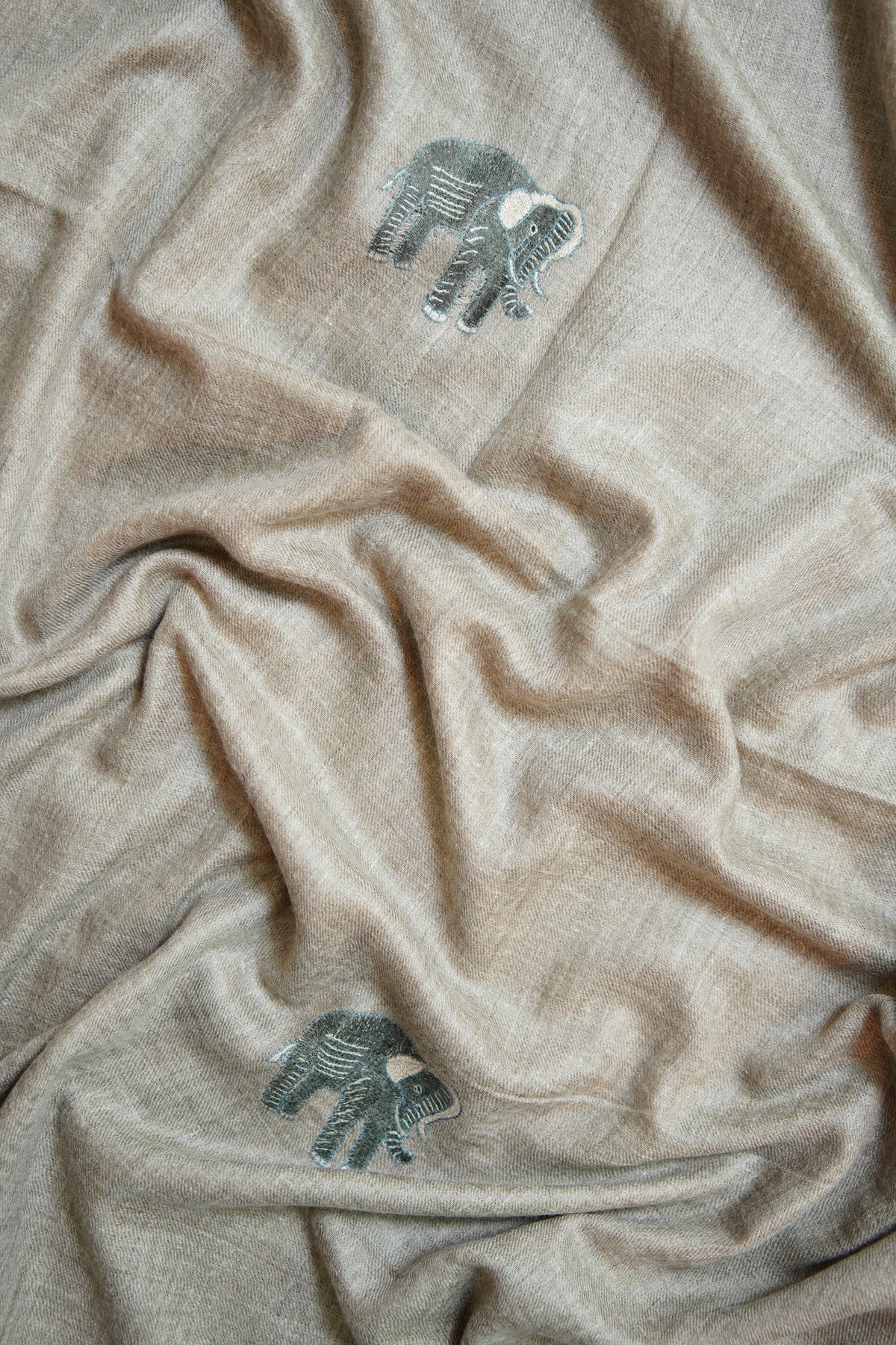 natural GI butis embroidery pashmina shawl 0354