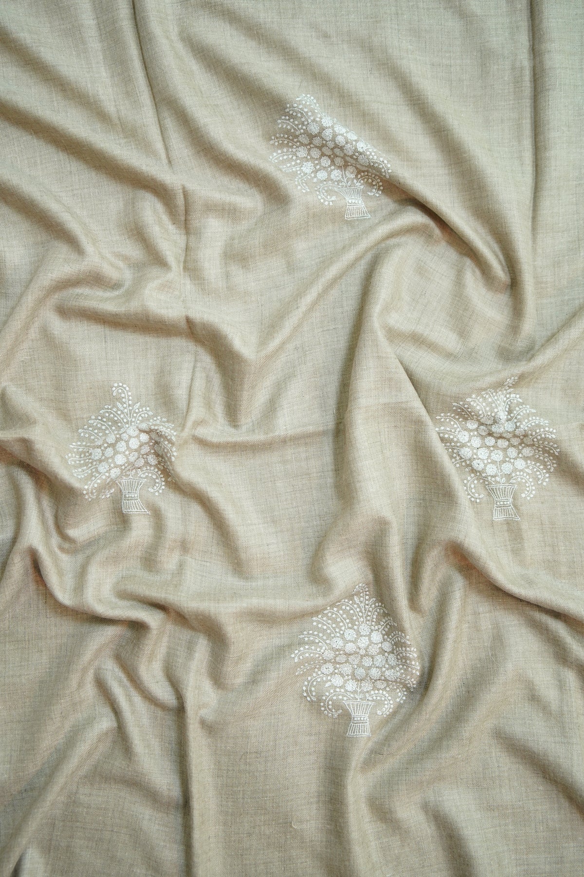 light natural GI butis embroidery pashmina shawl 0358