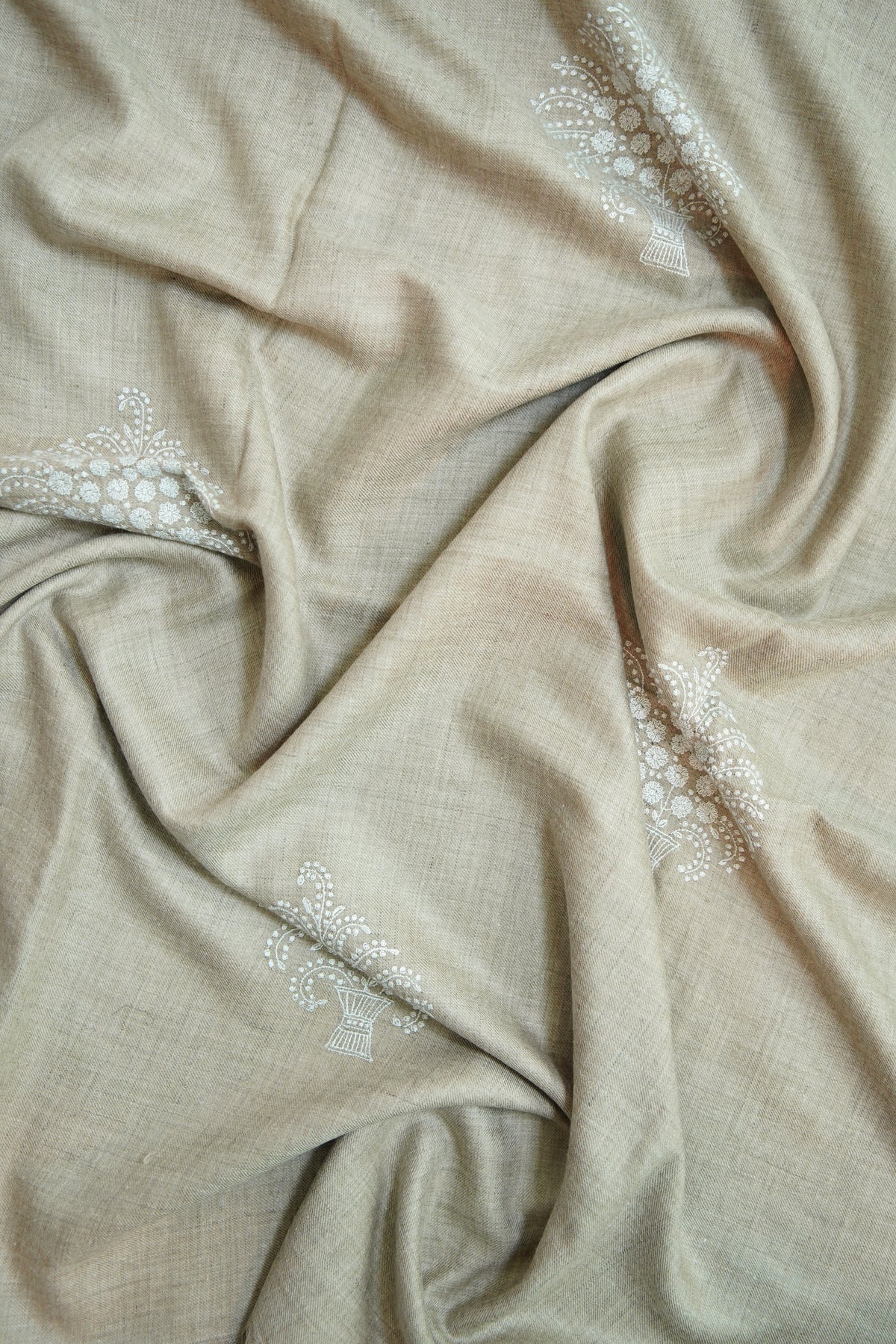light natural GI butis embroidery pashmina shawl 0358