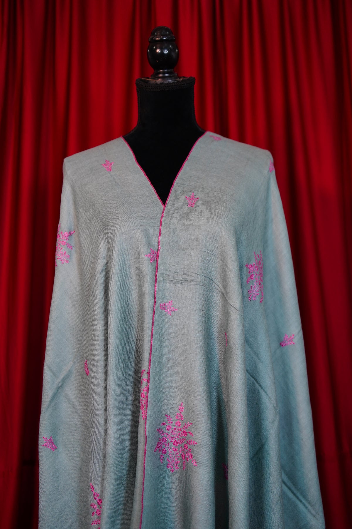 pigeon blue GI butis embroidery pashmina stole 0365