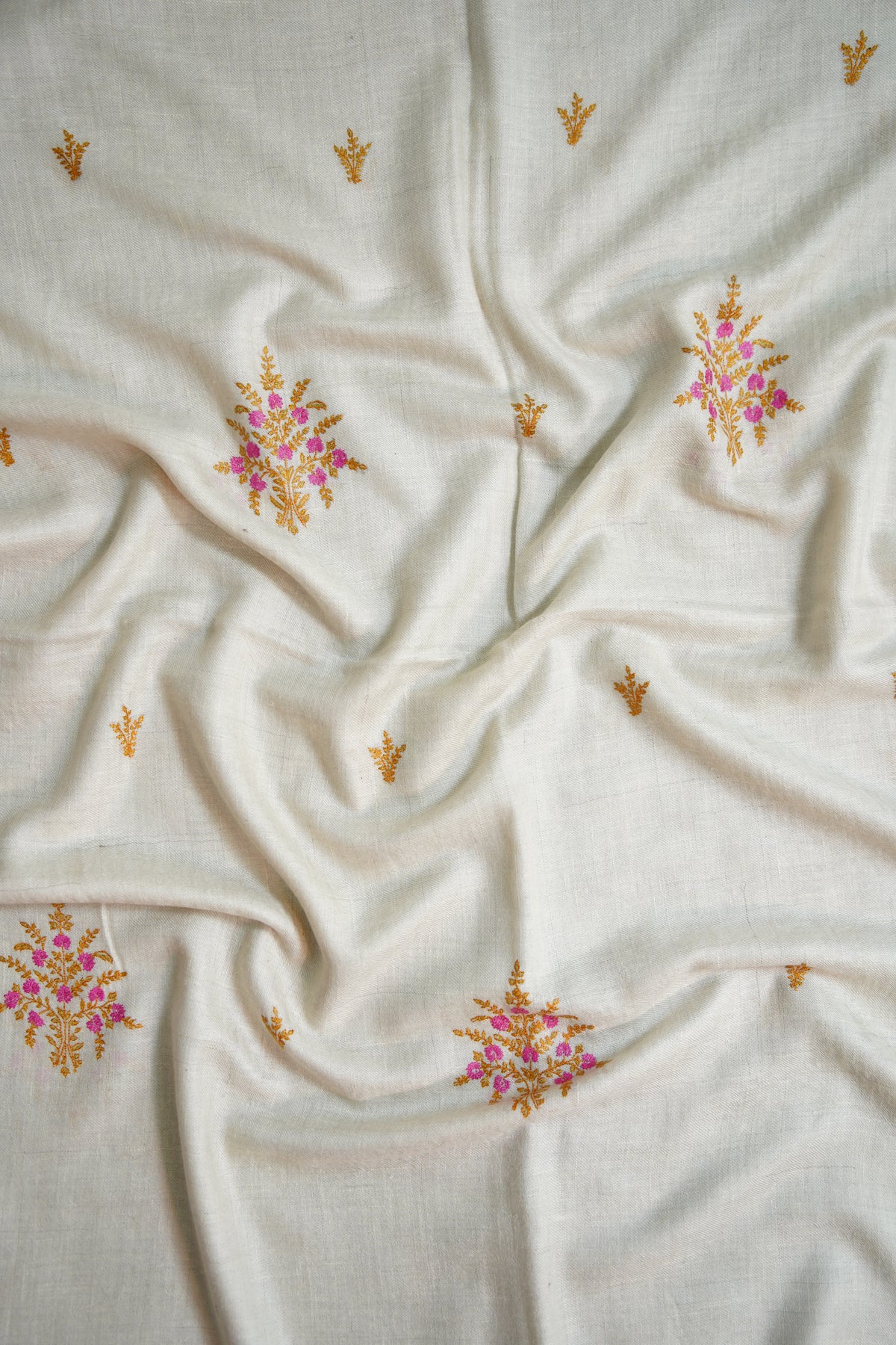 pure white GI butis embroidery pashmina stole 0366