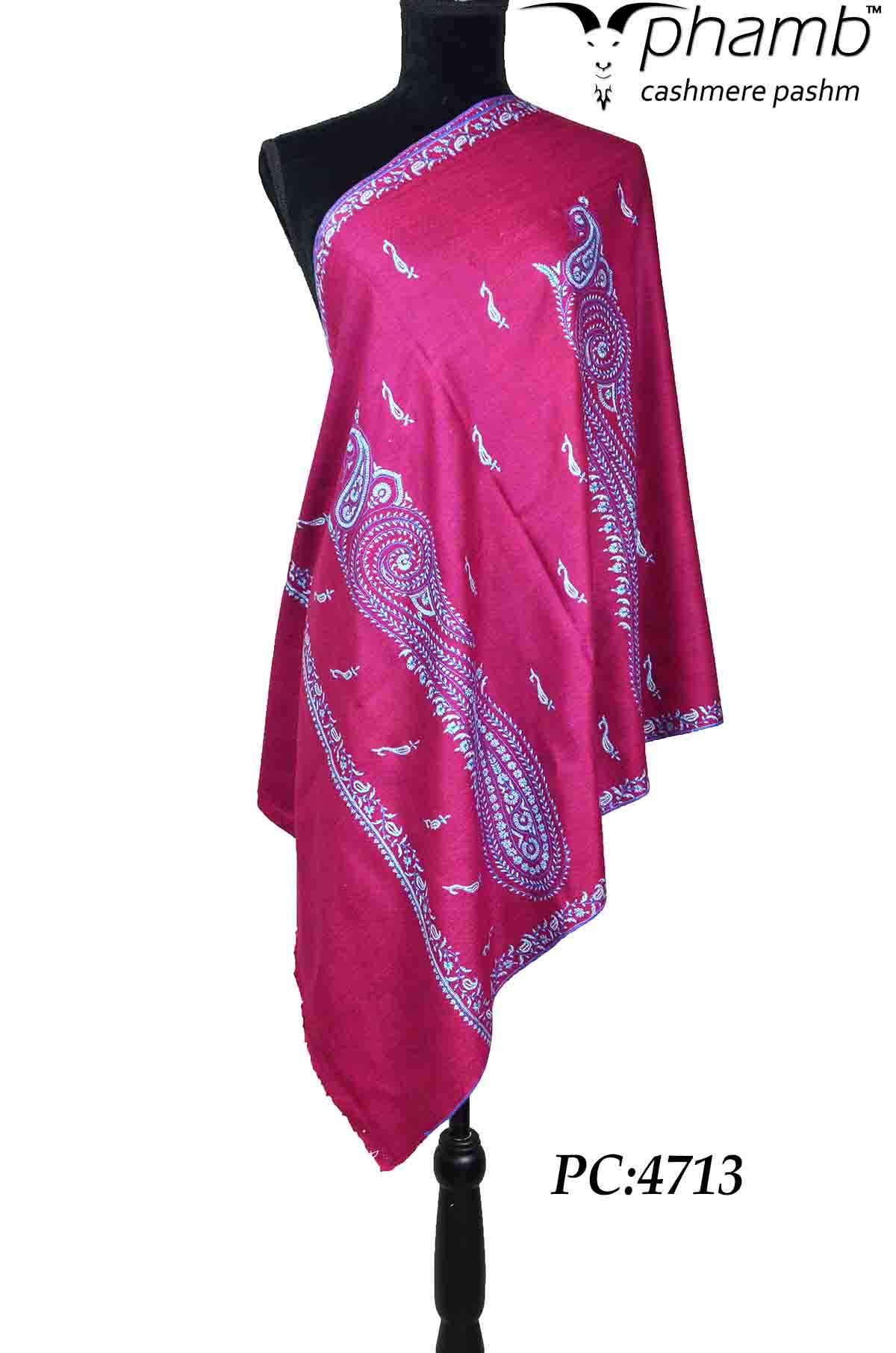 Large embroidery stole - 4713