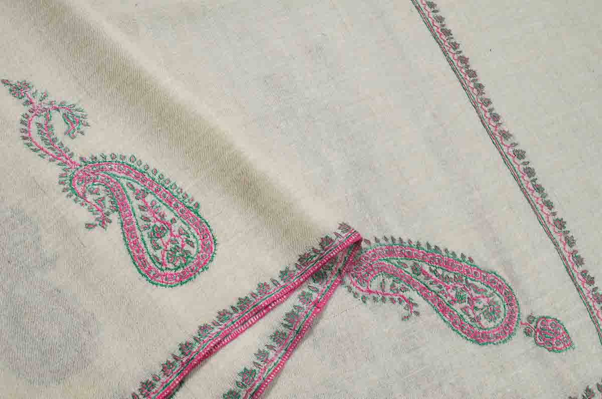 embroidery stole - 4777