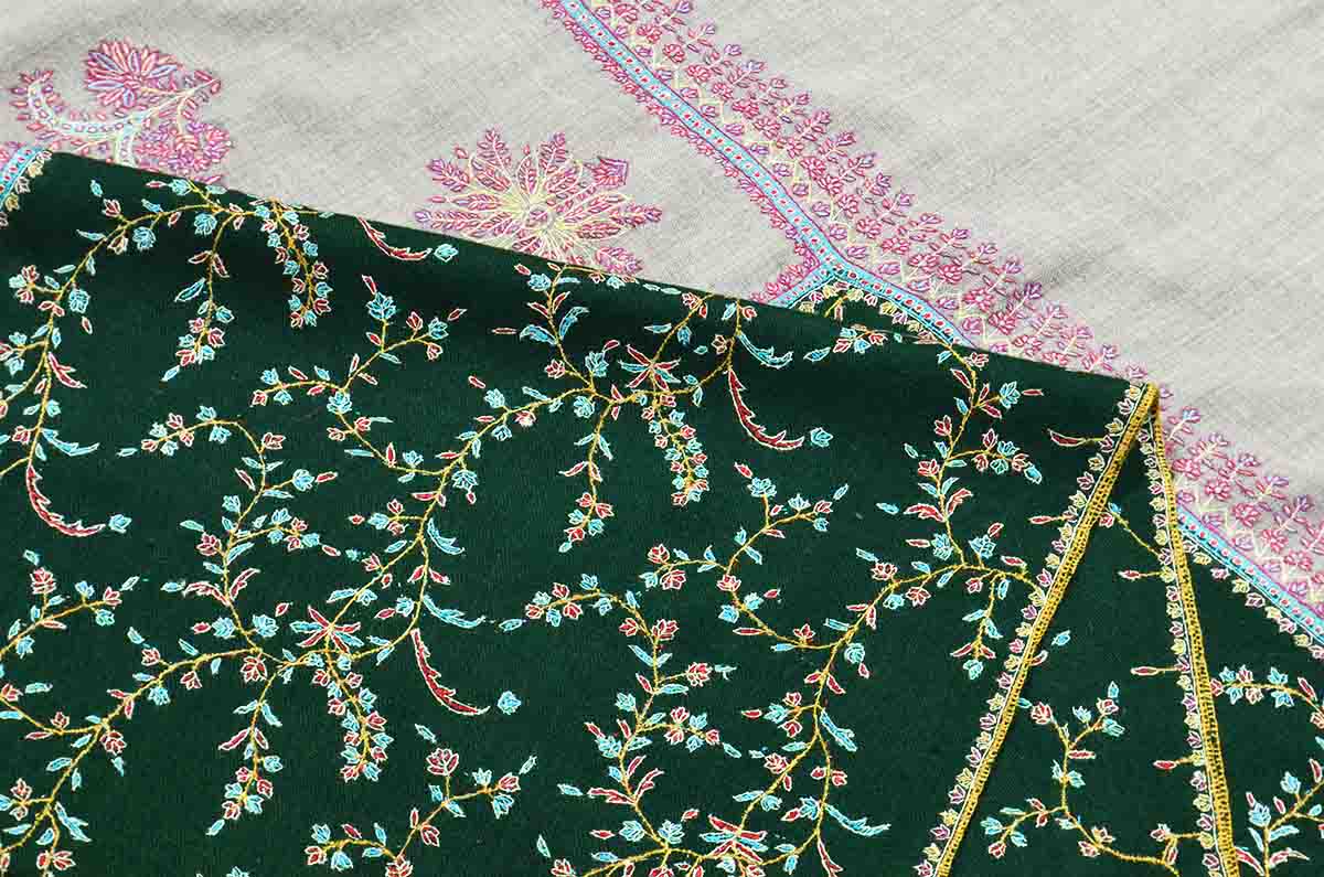 dual colour embroidery shawl - 4823