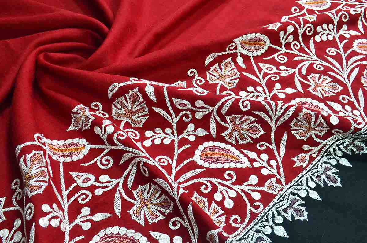 red tilla emb. shawl - 4902