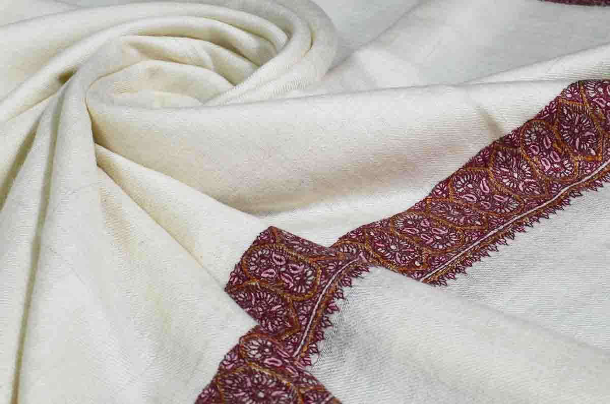 white sozni shawl - 4982