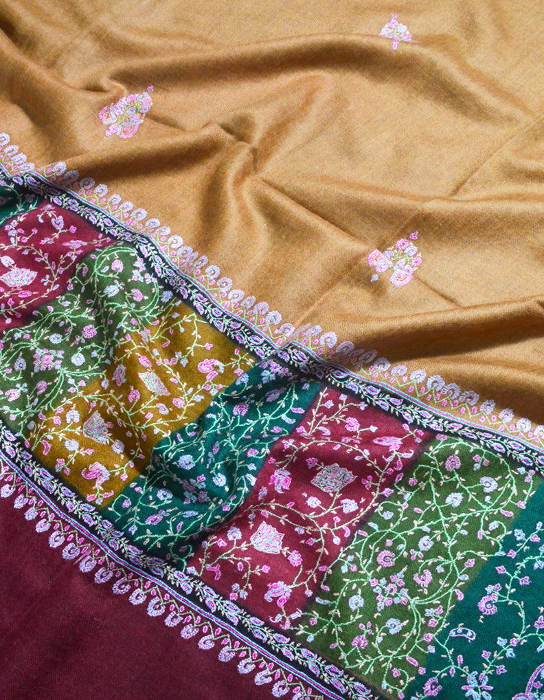Macaroon Beige & Merlot Maroon Pashmina Shawl With Multicoloured & Sozni Borders 5659
