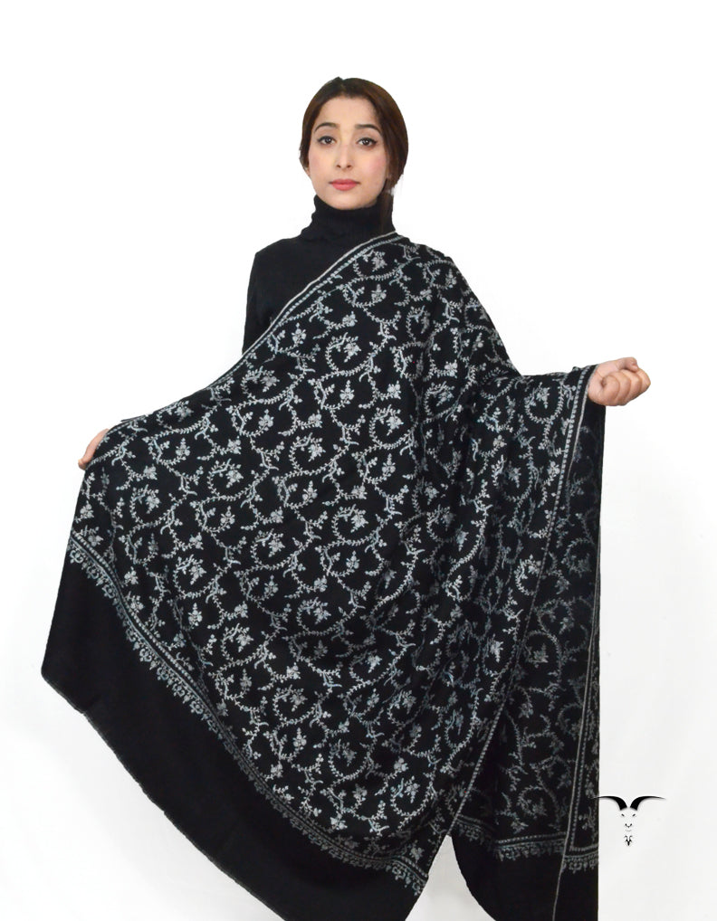 Black Pashmina Shawl With Sozni Embroidery 5715