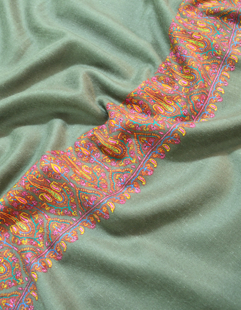 Natural Pashmina Shawl With Sozni Embroidery 5805