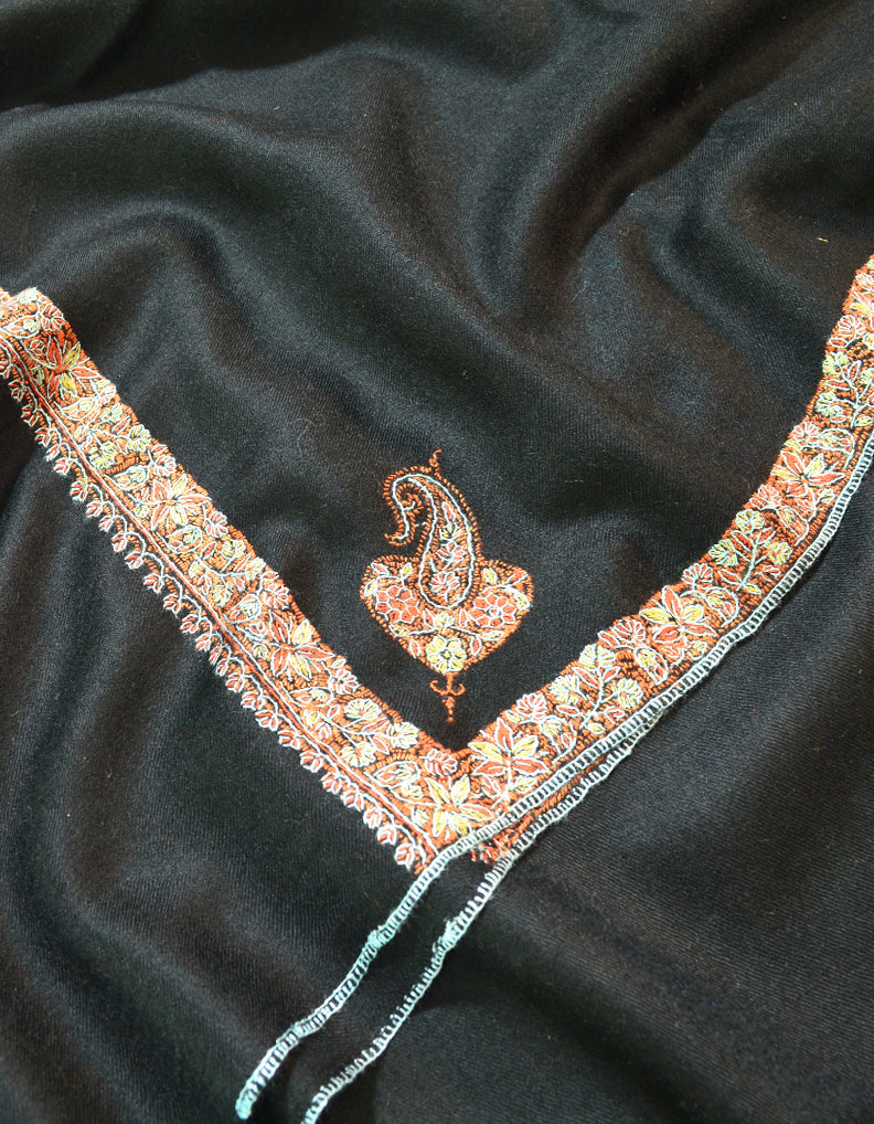 Black Pashmina Shawl With Sozni Embroidery 5811