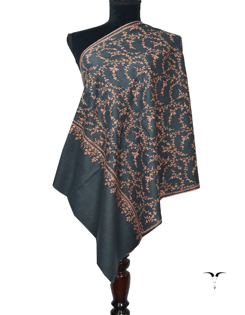 Black Pashmina Stole In Sozni Embroidery 5979
