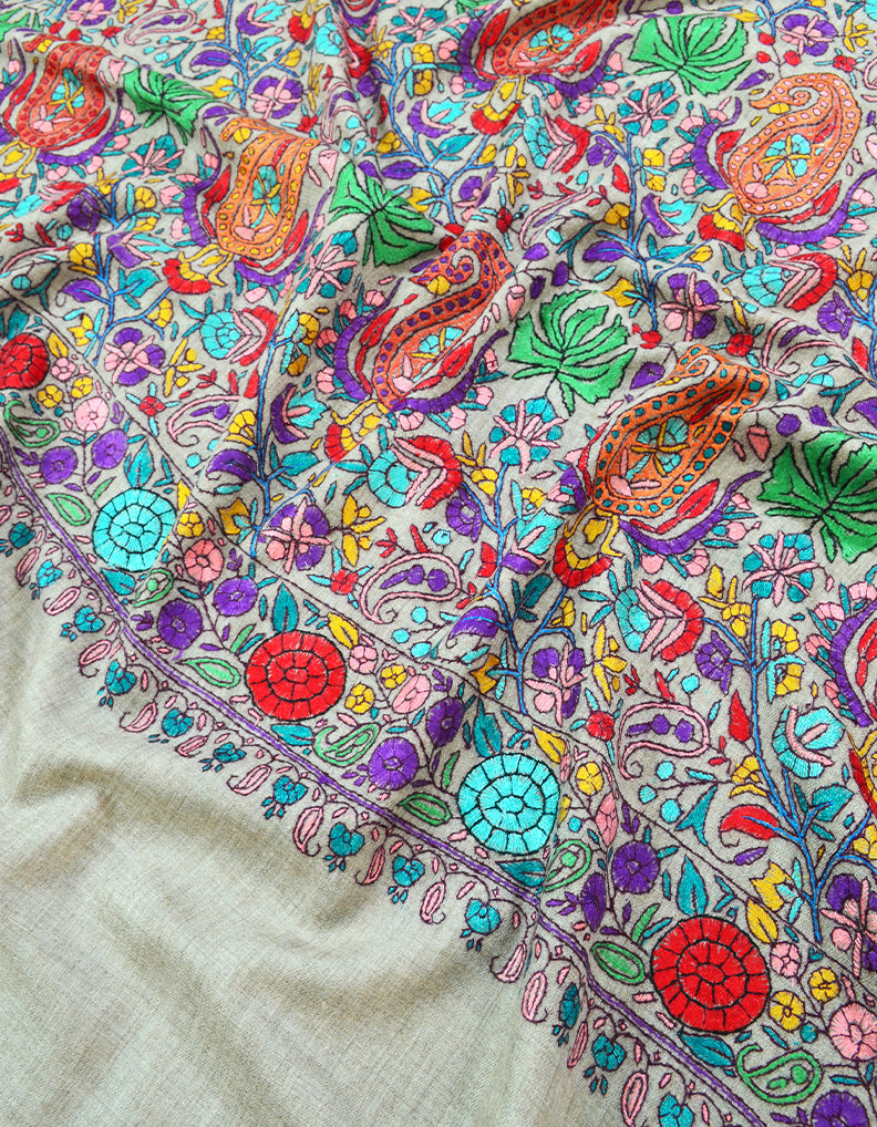 Off-white Embroidery Pashmina Shawl 7310
