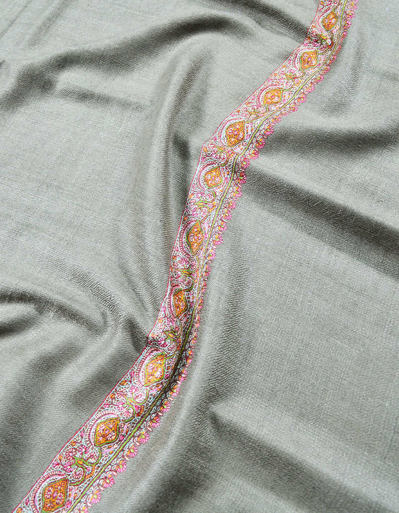 natural embroidery GI pashmina shawl 7897