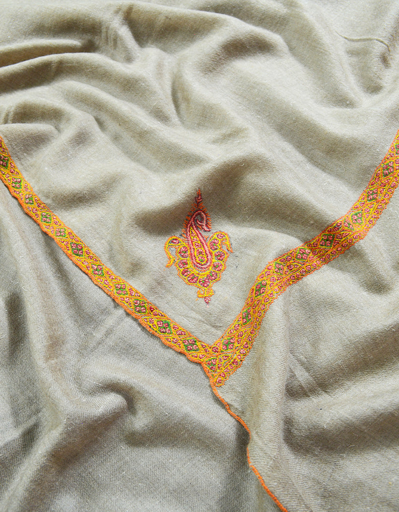 natural embroidery pashmina shawl 8527