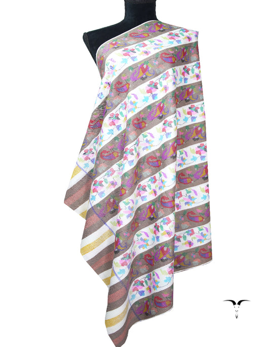 white and gray kani jamma shawl 8727