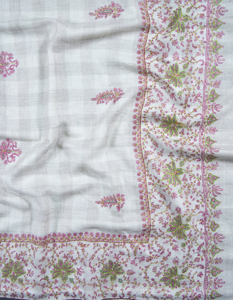 white and natural checked embroidery pashmina shawl 8859