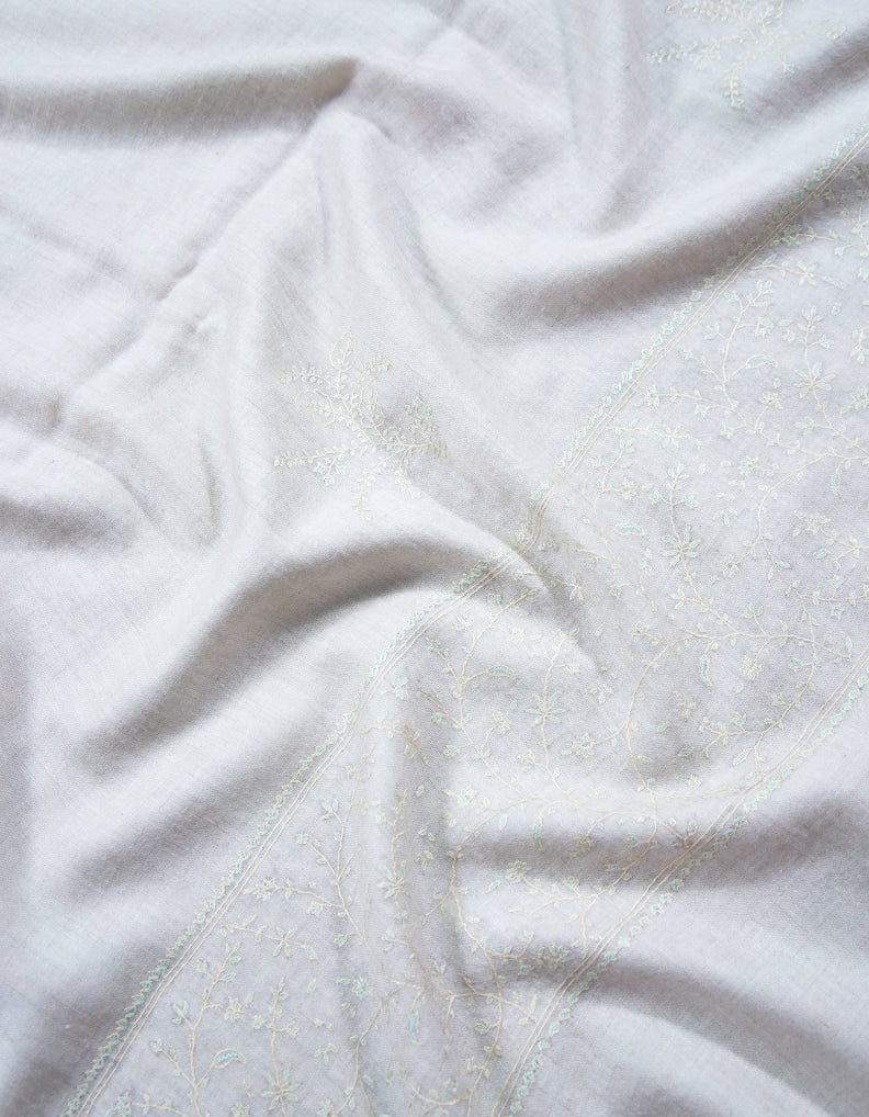 anti-flash white embroidery pashmina stole 8902